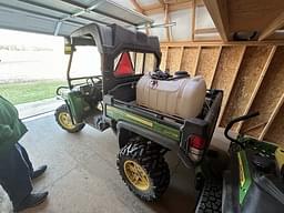 Image of John Deere Gator XUV 825i equipment image 1