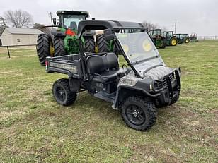 Main image John Deere Gator XUV 825i 1