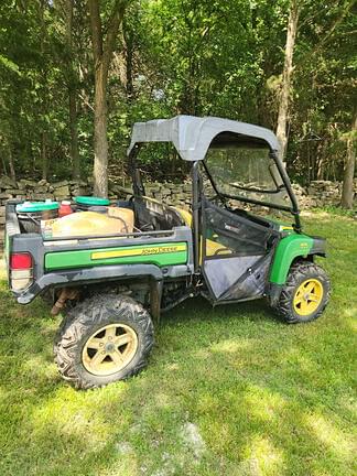 Image of John Deere Gator XUV 825i equipment image 1