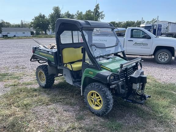 Image of John Deere Gator XUV 825i Primary image