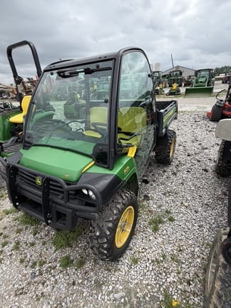 2017 John Deere Gator XUV 825i Equipment Image0