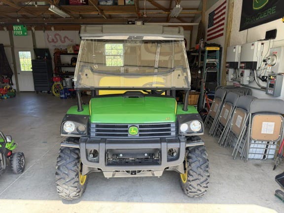 2017 John Deere XUV 825i Equipment Image0