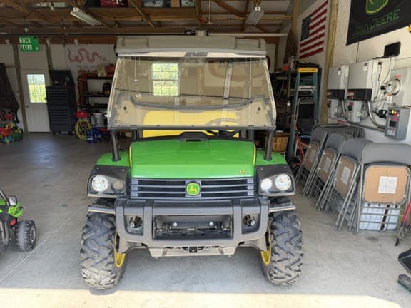 Image of John Deere XUV 825i Primary image