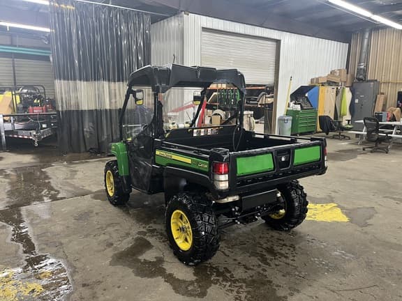 Image of John Deere Gator XUV 825i equipment image 4