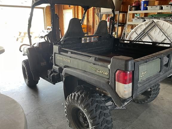 Image of John Deere Gator XUV 825i equipment image 3