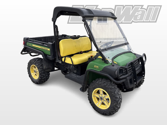 Image of John Deere Gator XUV 825i Primary image