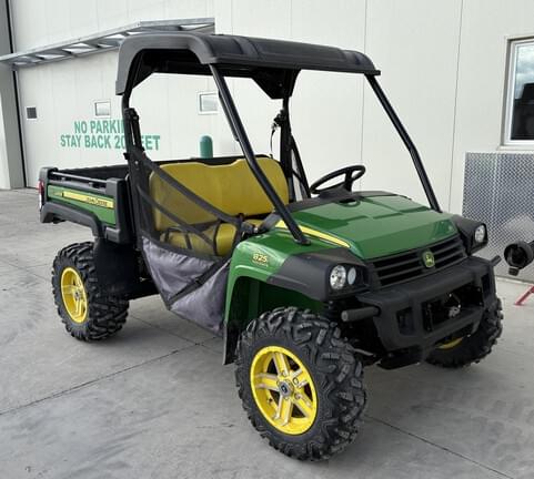 Image of John Deere Gator XUV 825i Primary image