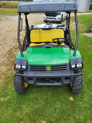 Image of John Deere Gator XUV 825i Image 1
