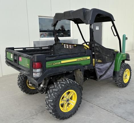 Image of John Deere Gator XUV 825i equipment image 2