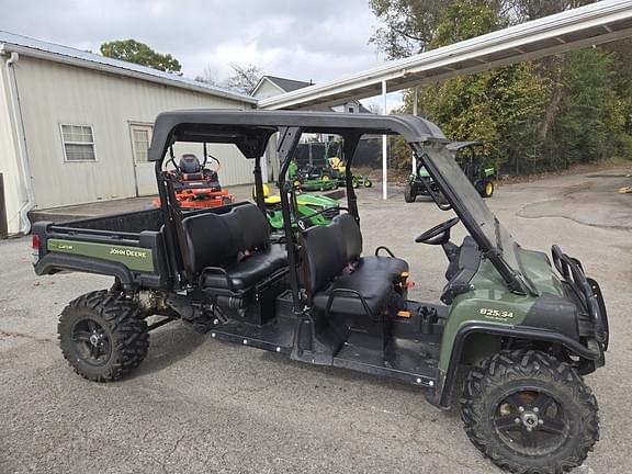 Image of John Deere Gator XUV 825i S4 Primary image