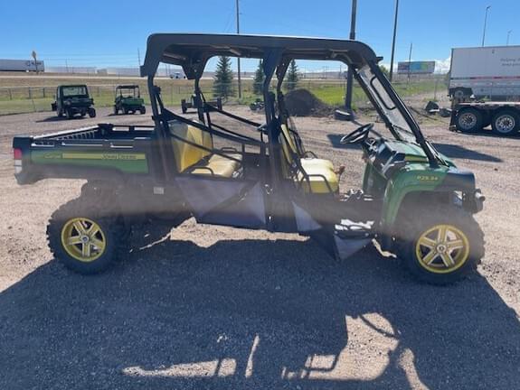 Image of John Deere Gator XUV 825i S4 equipment image 3