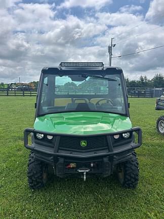 Image of John Deere XUV 835M equipment image 1
