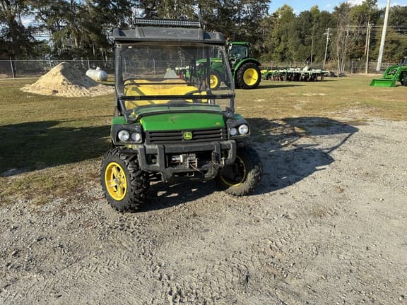 Image of John Deere Gator XUV 825i S4 equipment image 1