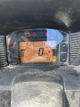 Image of John Deere XUV 590i Gator equipment image 4