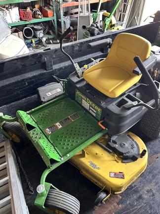Image of John Deere Z335E Image 0