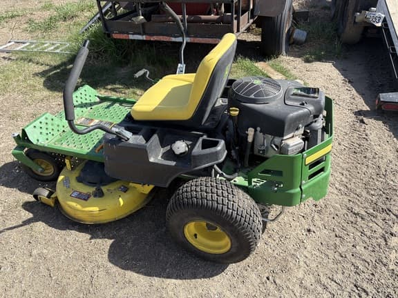 Image of John Deere Z335E equipment image 3