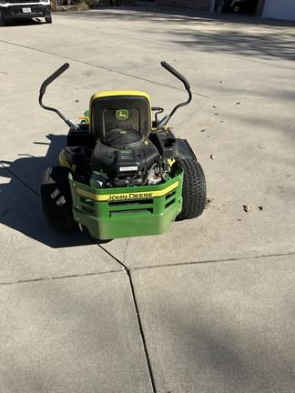 Image of John Deere Z335E equipment image 4