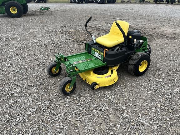 Image of John Deere Z335E Primary image