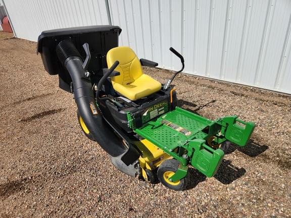 Image of John Deere Z335M Primary image