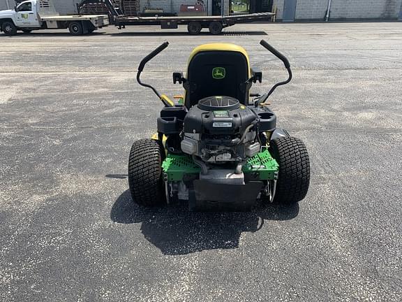 Image of John Deere Z335M equipment image 4