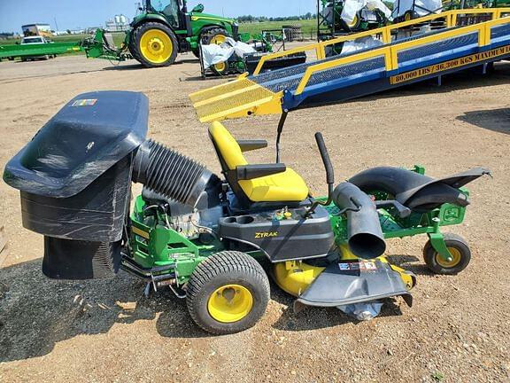 Image of John Deere Z335M Image 1
