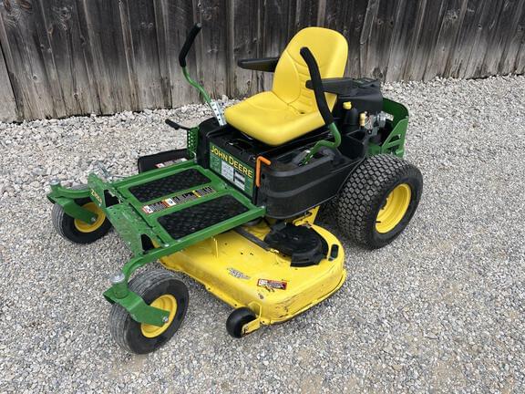 Image of John Deere Z355R equipment image 1