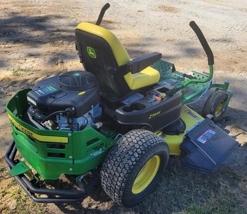 Image of John Deere Z355R equipment image 2
