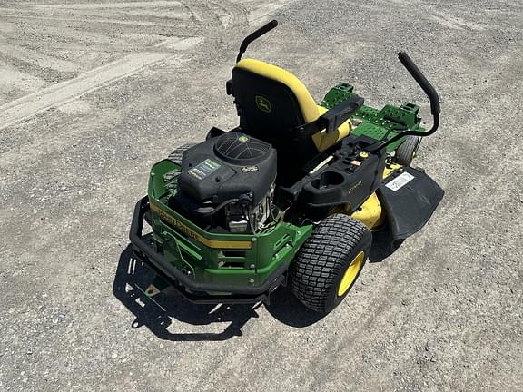 Image of John Deere Z345M equipment image 4