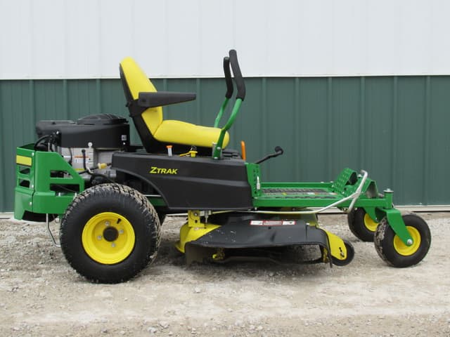 Image of John Deere Z345R equipment image 3