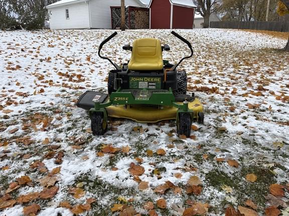 Image of John Deere Z355E equipment image 1