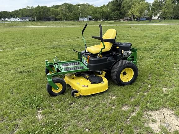 Image of John Deere Z355R equipment image 1