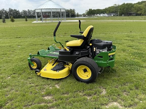 Image of John Deere Z355R equipment image 3