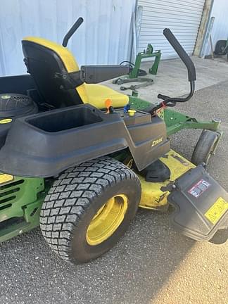 Image of John Deere Z525E equipment image 4