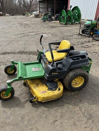 2017 John Deere Z525E Equipment Image0