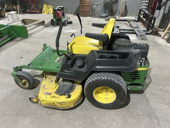 Image of John Deere Z535M equipment image 1