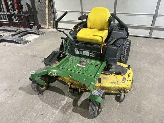 Image of John Deere Z535M equipment image 2