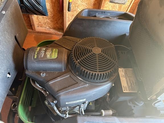 Image of John Deere Z535M equipment image 2