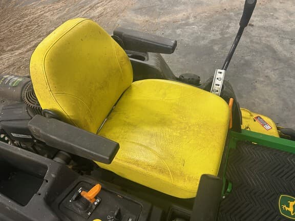 Image of John Deere Z535M equipment image 2