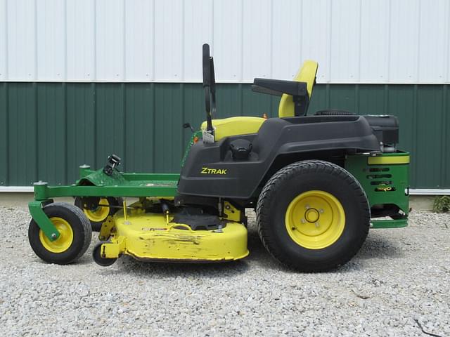 Image of John Deere Z535M equipment image 1