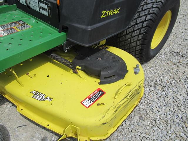 Image of John Deere Z535M equipment image 4
