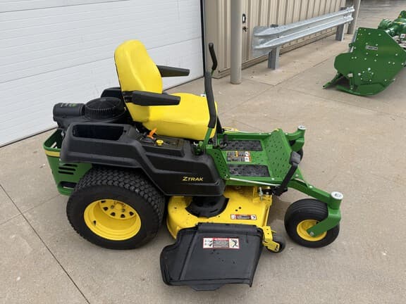Image of John Deere Z535R equipment image 1