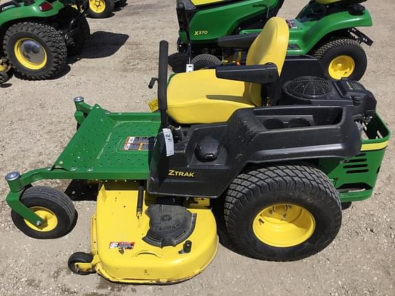 Image of John Deere Z540M equipment image 2