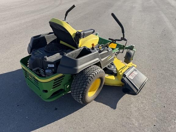 Image of John Deere Z540M equipment image 4