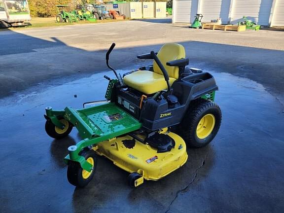 Image of John Deere Z540M equipment image 1