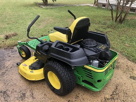 Image of John Deere Z540M equipment image 3