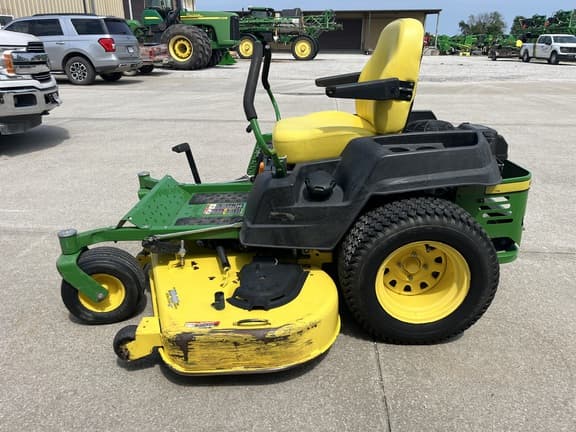 Image of John Deere Z540R equipment image 1