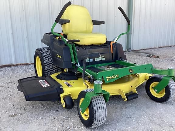 Image of John Deere Z540R equipment image 4