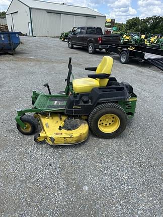 Image of John Deere Z540R equipment image 1