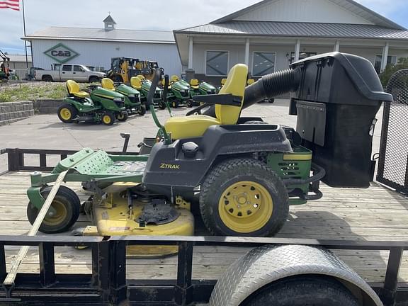 Image of John Deere Z540R equipment image 1