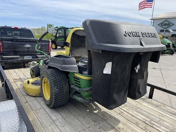 Image of John Deere Z540R equipment image 2